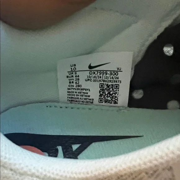 Men’s Nike Zoom Rival Waffle 6 Running Track Shoe - Picture 4 of 7